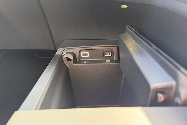 2025 Peugeot 3008 GT Premium Hybrid P64