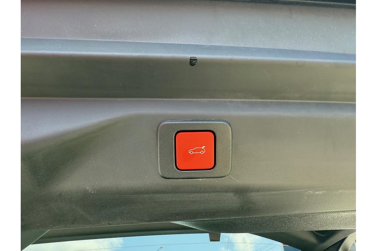 2025 Peugeot 3008 GT Premium Hybrid P64