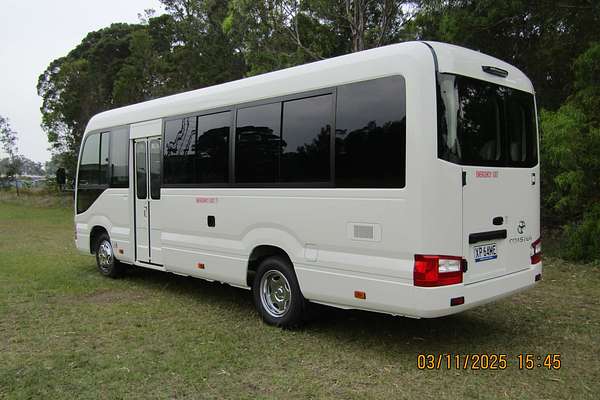 2025 Toyota Coaster GDB70R