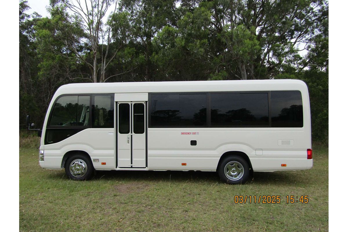 2025 Toyota Coaster GDB70R