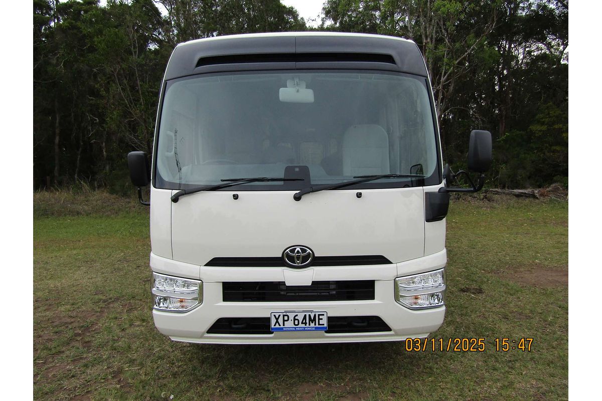 2025 Toyota Coaster GDB70R