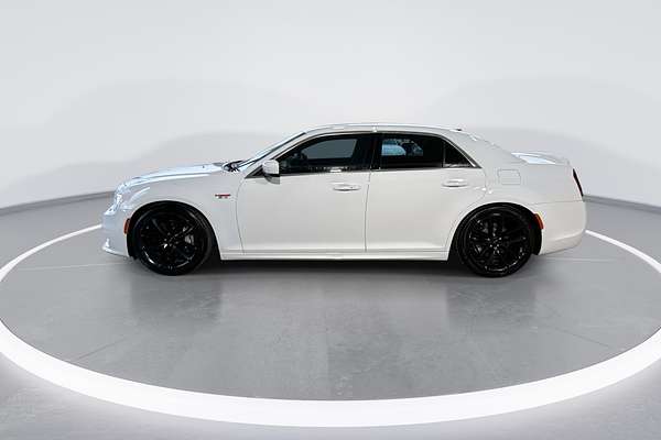 2021 Chrysler 300 SRT Core LX