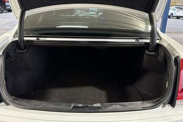 2021 Chrysler 300 SRT Core LX