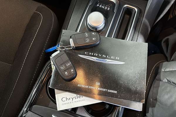 2021 Chrysler 300 SRT Core LX