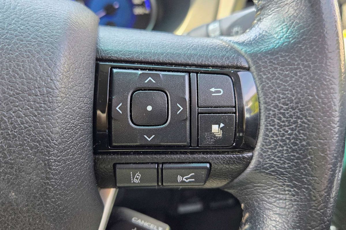 2019 Toyota Hilux SR5 GUN126R 4X4