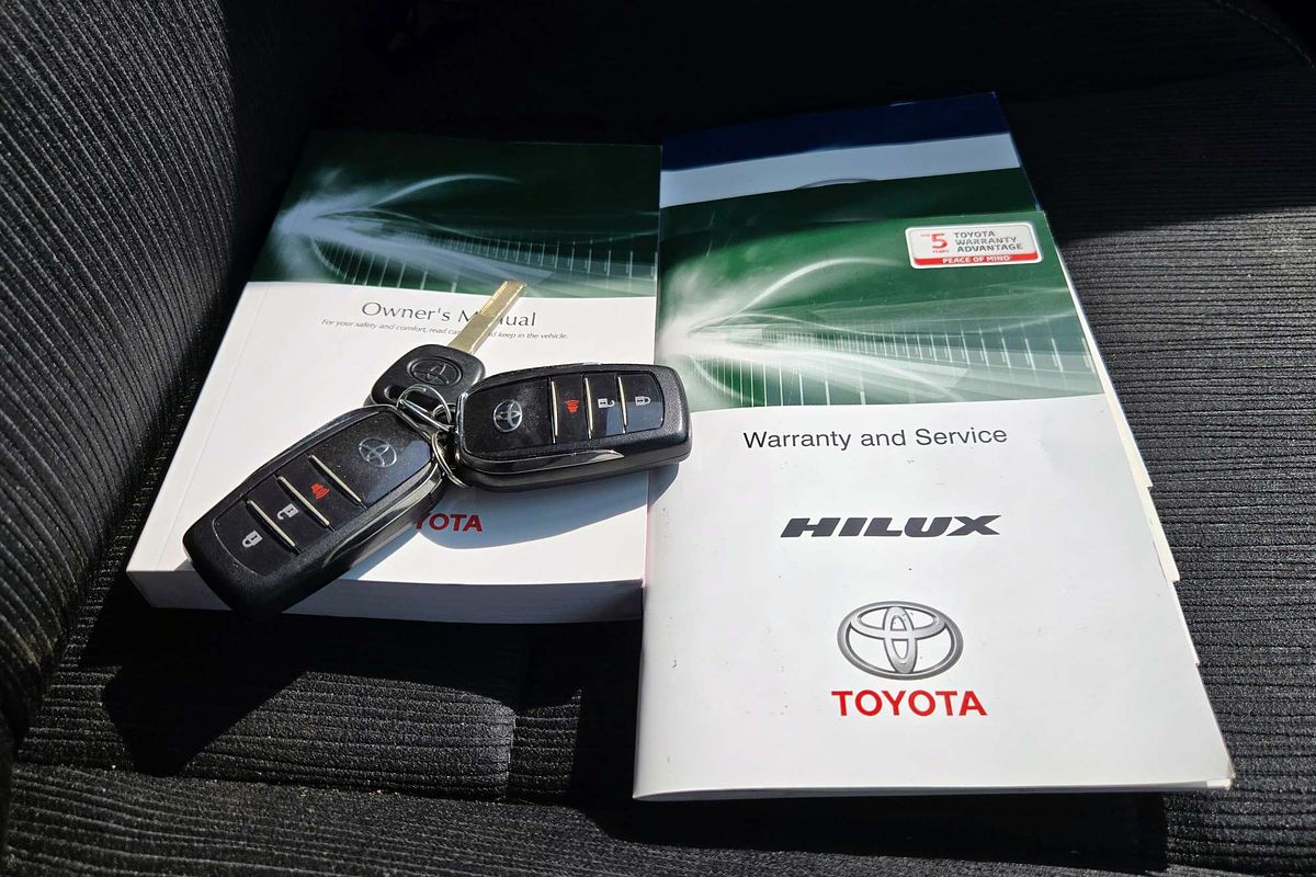 2019 Toyota Hilux SR5 GUN126R 4X4