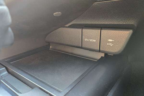 2019 Toyota Camry Ascent ASV70R