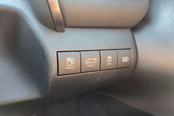 2019 Toyota Camry Ascent ASV70R