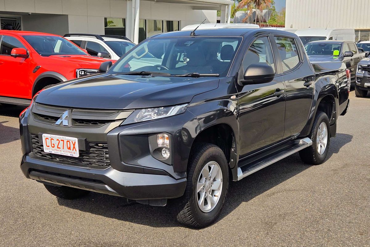 2019 Mitsubishi Triton GLX+ MR 4X4