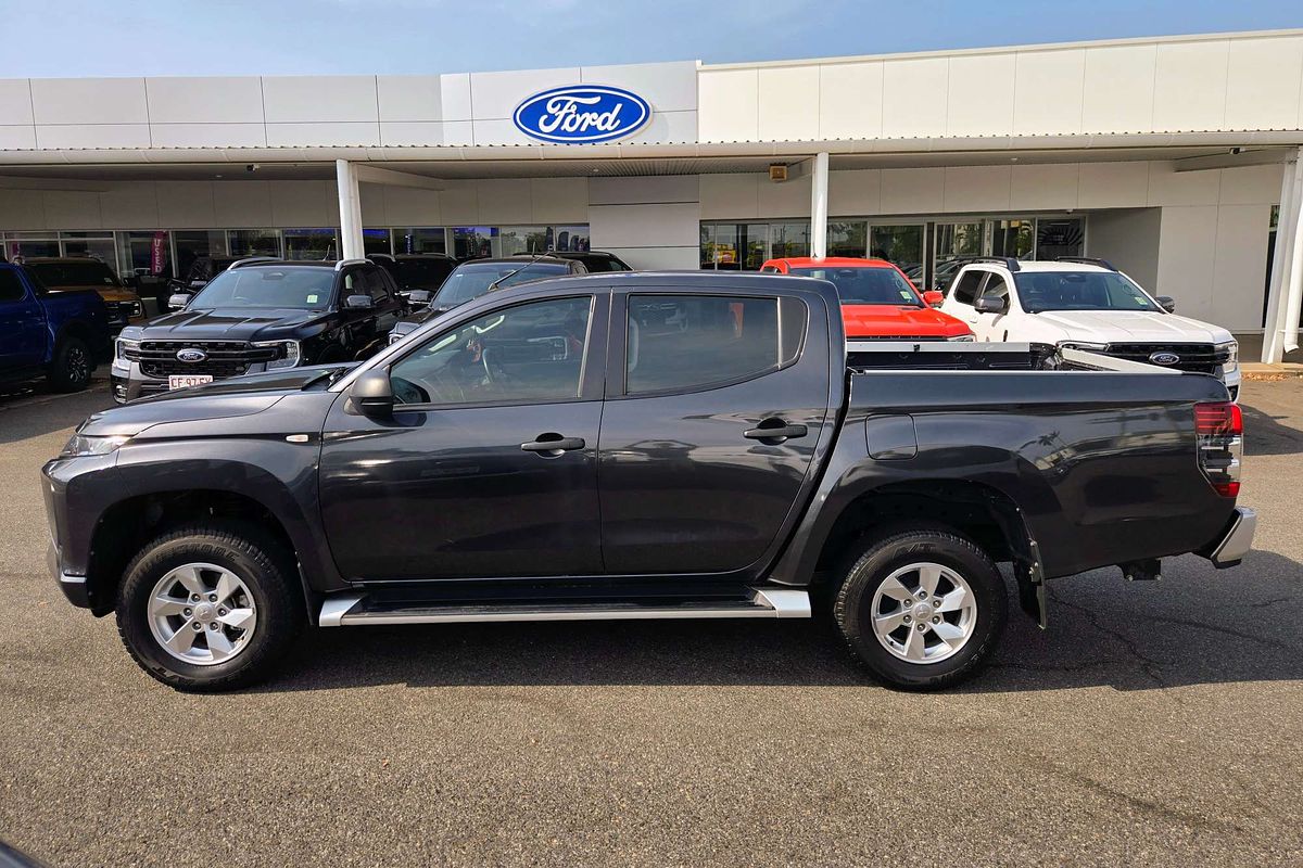 2019 Mitsubishi Triton GLX+ MR 4X4