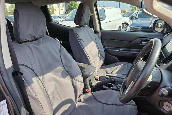 2019 Mitsubishi Triton GLX+ MR 4X4