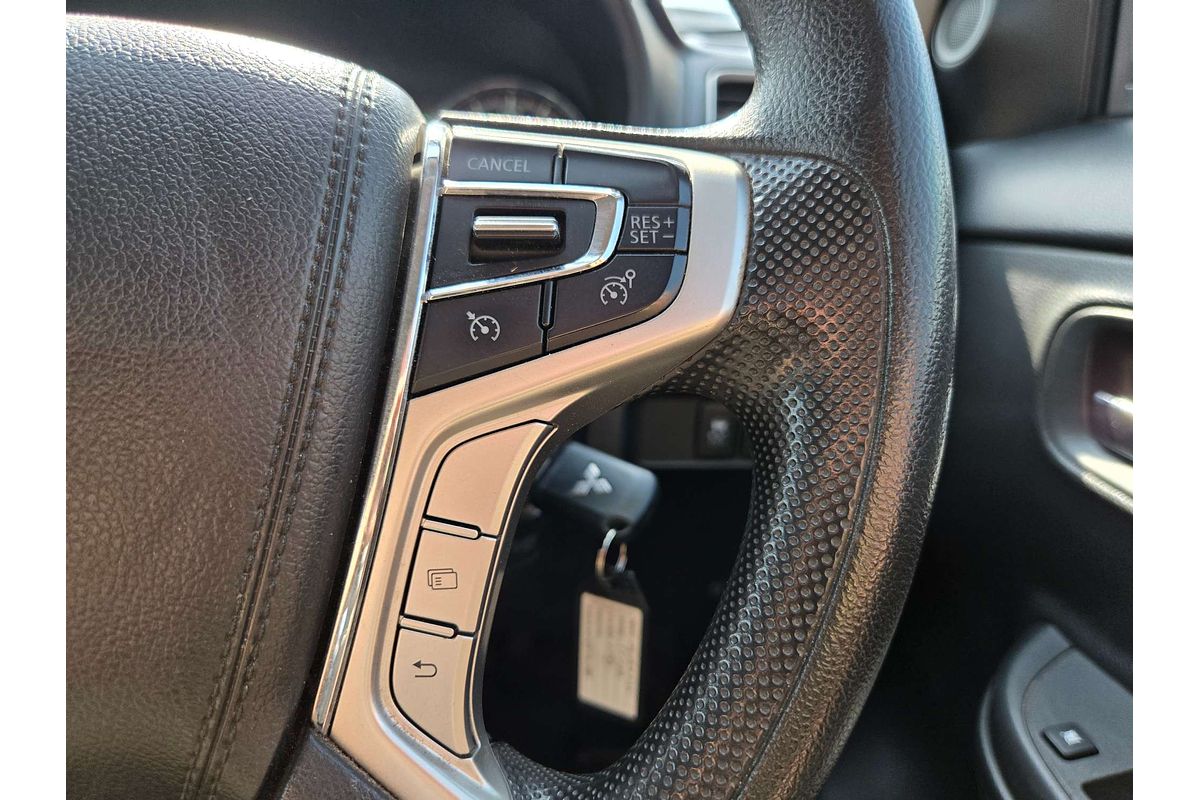 2019 Mitsubishi Triton GLX+ MR 4X4