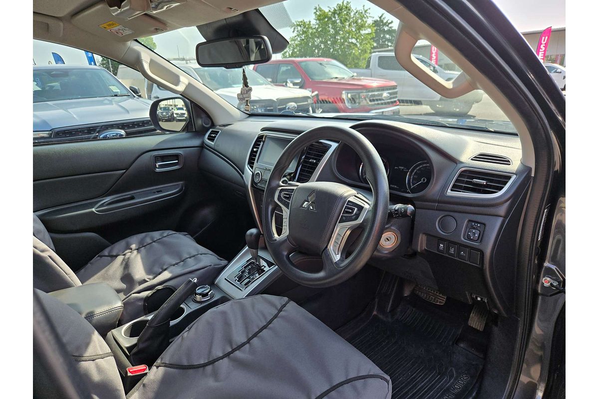 2019 Mitsubishi Triton GLX+ MR 4X4