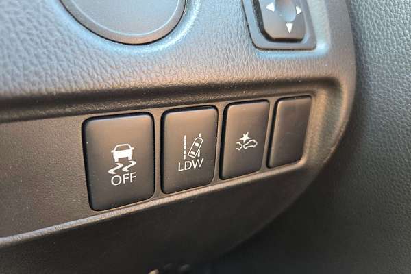 2019 Mitsubishi Triton GLX+ MR 4X4