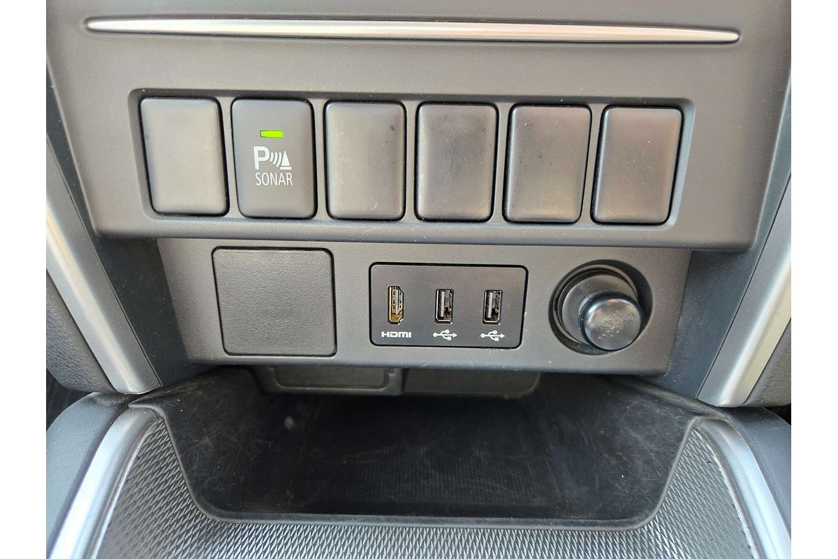 2019 Mitsubishi Triton GLX+ MR 4X4