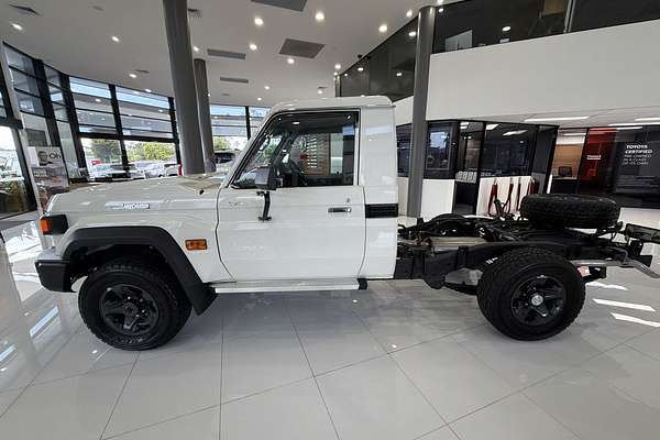 2025 Toyota Landcruiser GXL VDJL79R 4X4