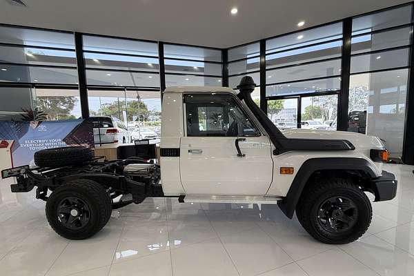 2025 Toyota Landcruiser GXL VDJL79R 4X4