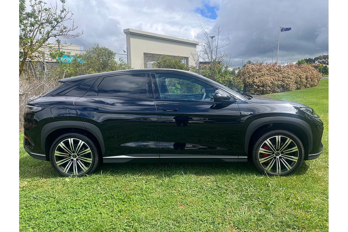 2025 BYD SEALION 7 Performance