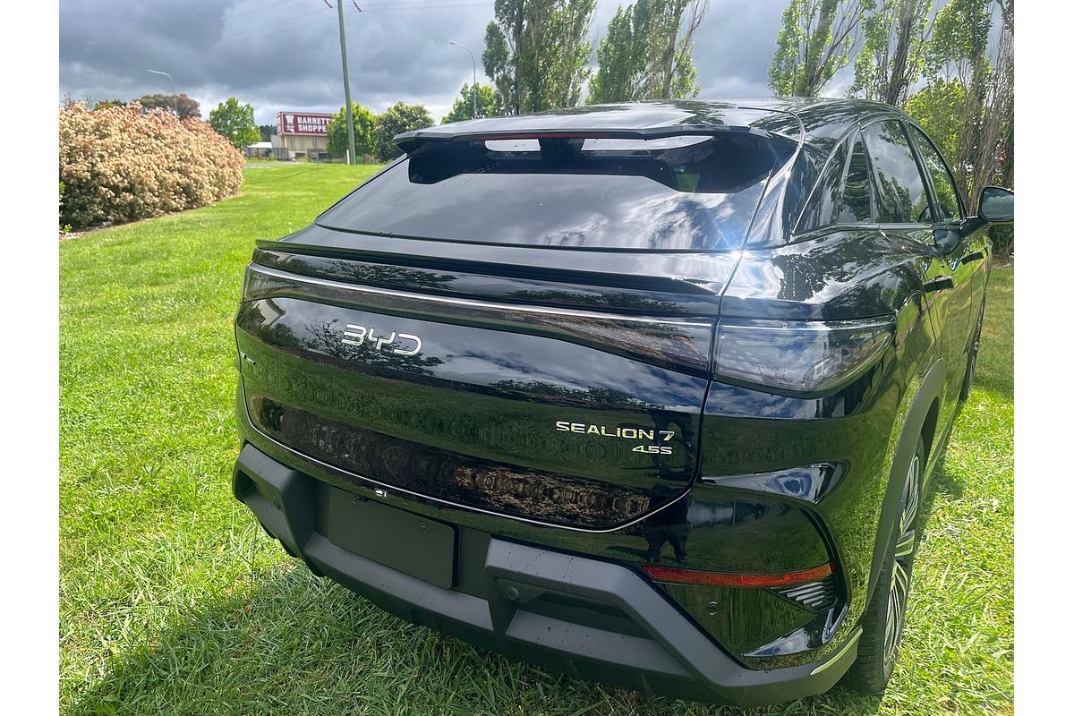 2025 BYD SEALION 7 Performance