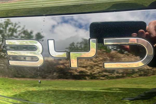 2025 BYD SEALION 7 Performance