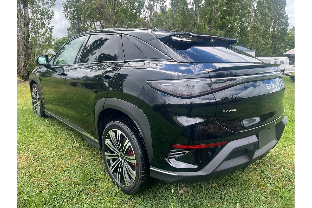 2025 BYD SEALION 7 Performance