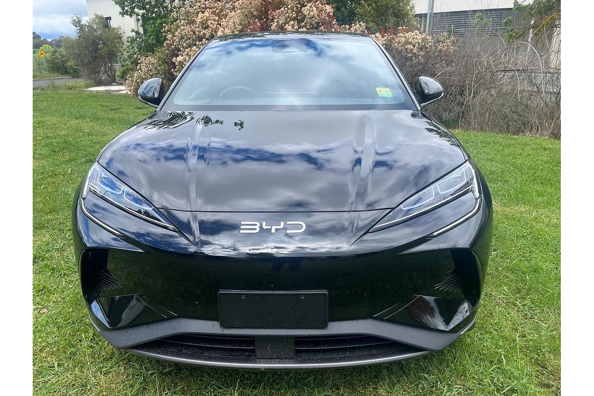 2025 BYD SEALION 7 Performance