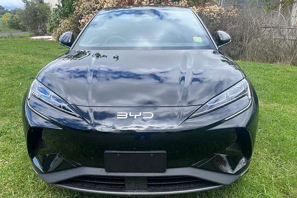 2025 BYD SEALION 7 Performance