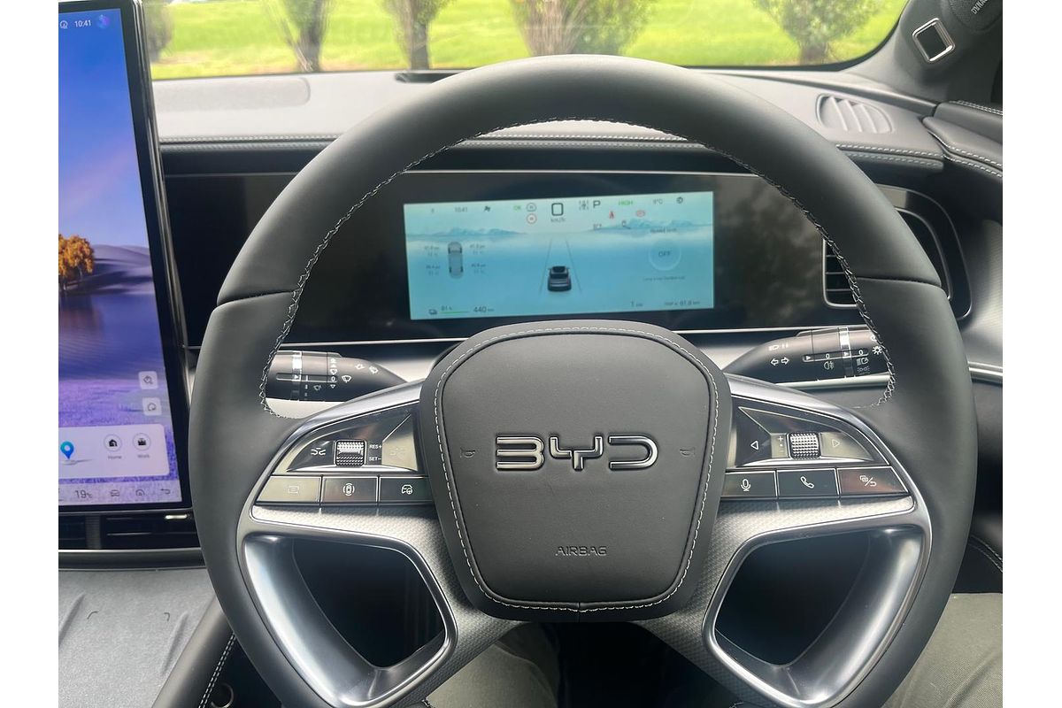 2025 BYD SEALION 7 Performance