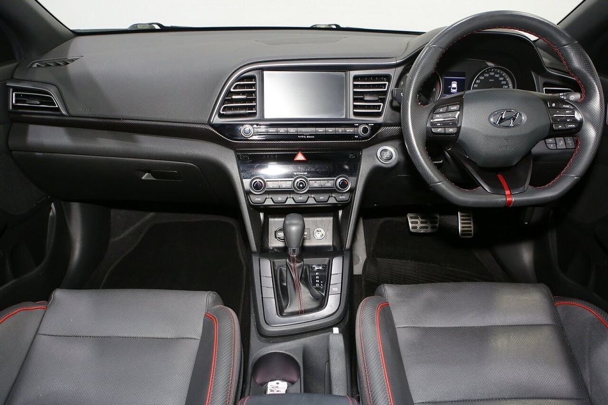 2019 Hyundai Elantra Sport AD.2