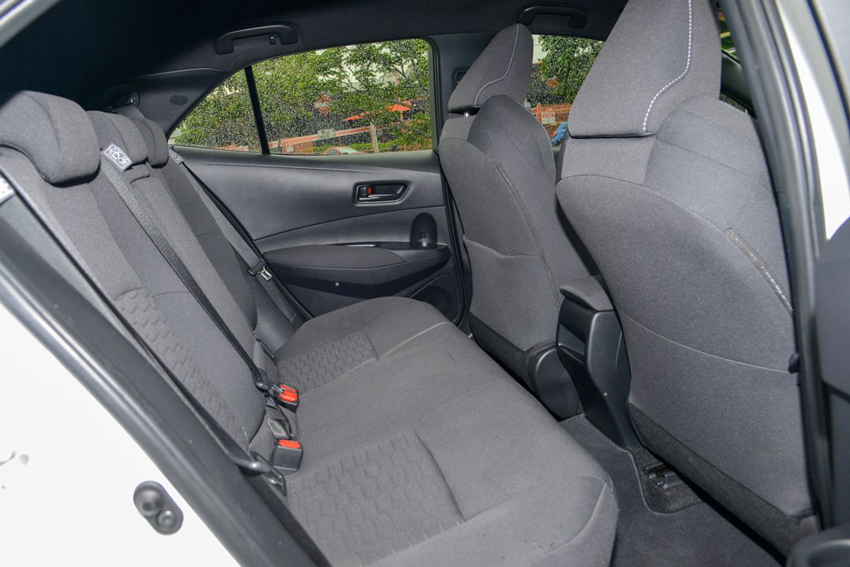 2023 Toyota Corolla Ascent Sport Hybrid ZWE219R