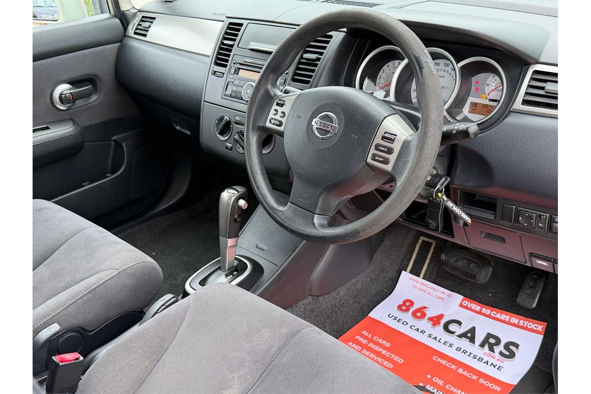 2010 Nissan Tiida ST C11