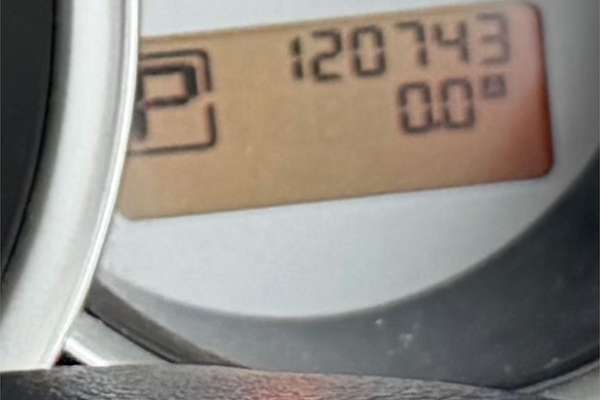 2010 Nissan Tiida ST C11