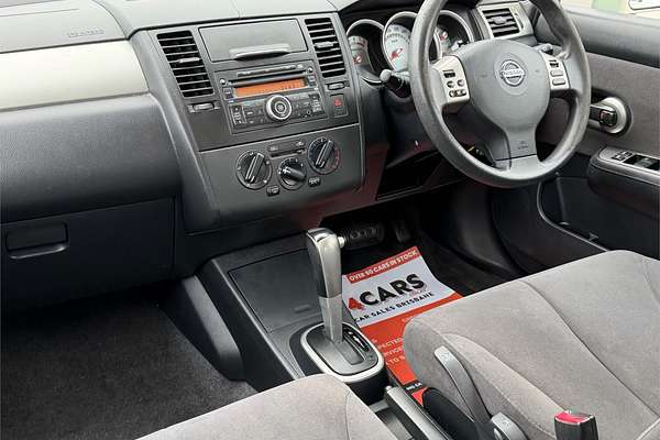 2010 Nissan Tiida ST C11