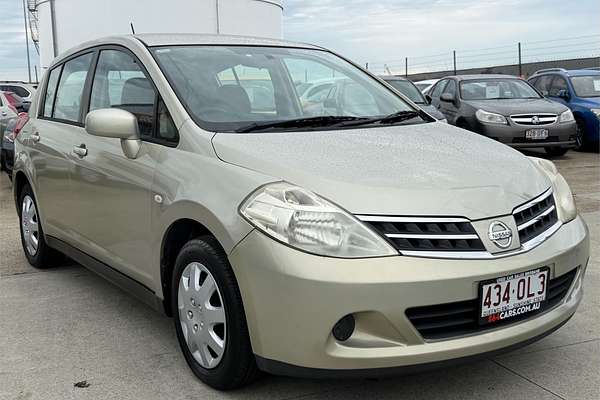 2010 Nissan Tiida ST C11