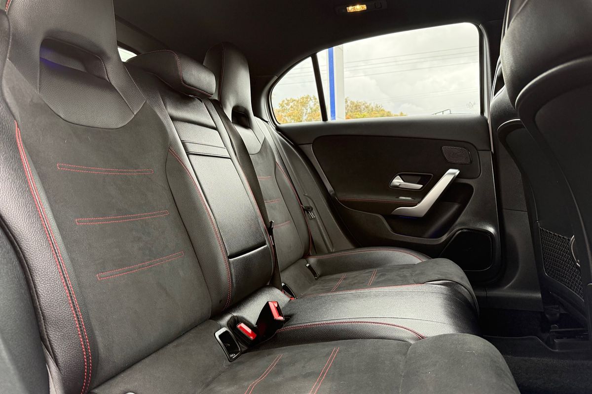 2019 Mercedes-Benz A-Class A250 V177