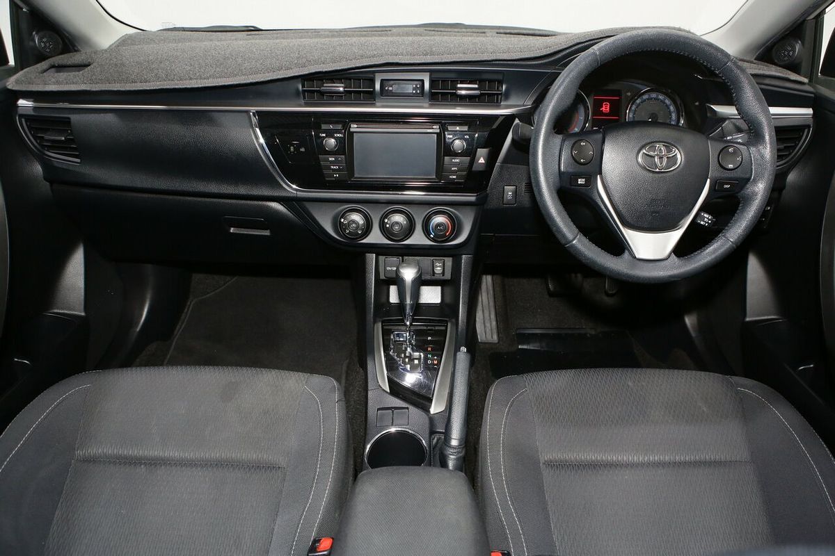 2015 Toyota Corolla SX ZRE172R