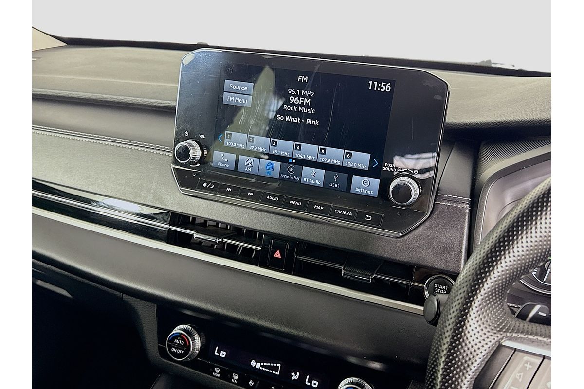 2024 Mitsubishi Outlander LS ZM