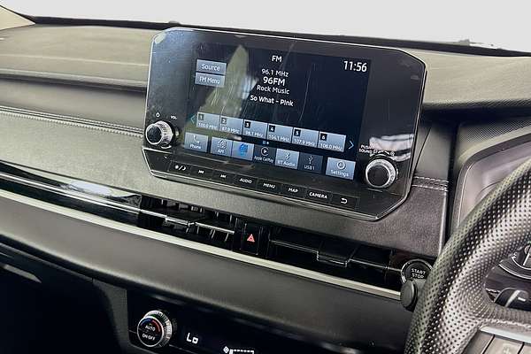 2024 Mitsubishi Outlander LS ZM