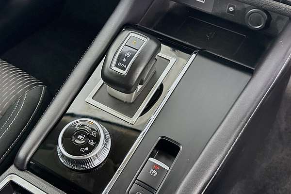 2024 Mitsubishi Outlander LS ZM