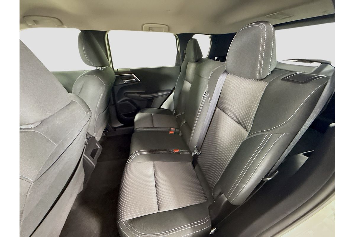 2024 Mitsubishi Outlander LS ZM