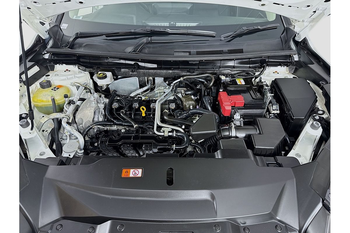 2024 Mitsubishi Outlander LS ZM