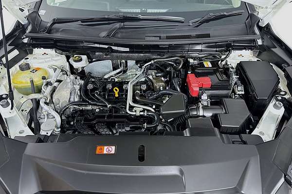 2024 Mitsubishi Outlander LS ZM