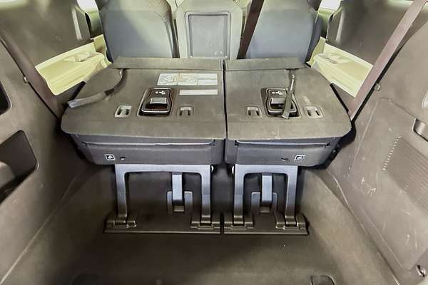 2022 Kia Carnival S KA4