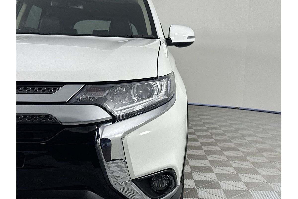 2020 Mitsubishi Outlander LS ZL