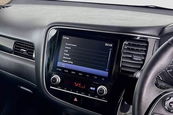 2020 Mitsubishi Outlander LS ZL