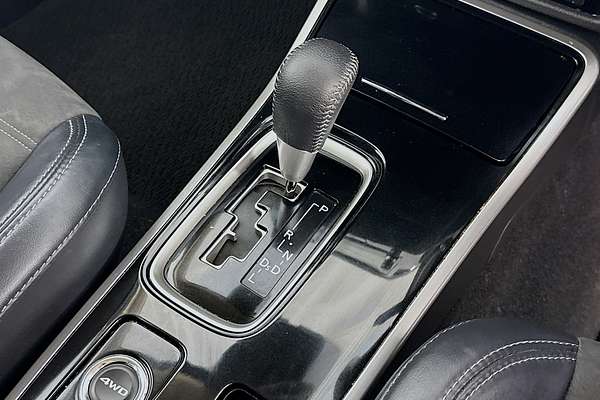 2020 Mitsubishi Outlander LS ZL