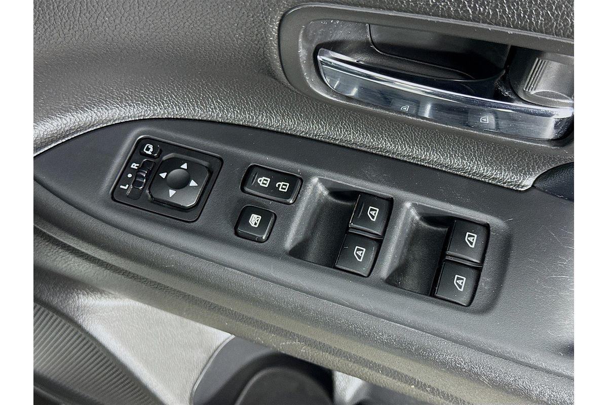 2020 Mitsubishi Outlander LS ZL