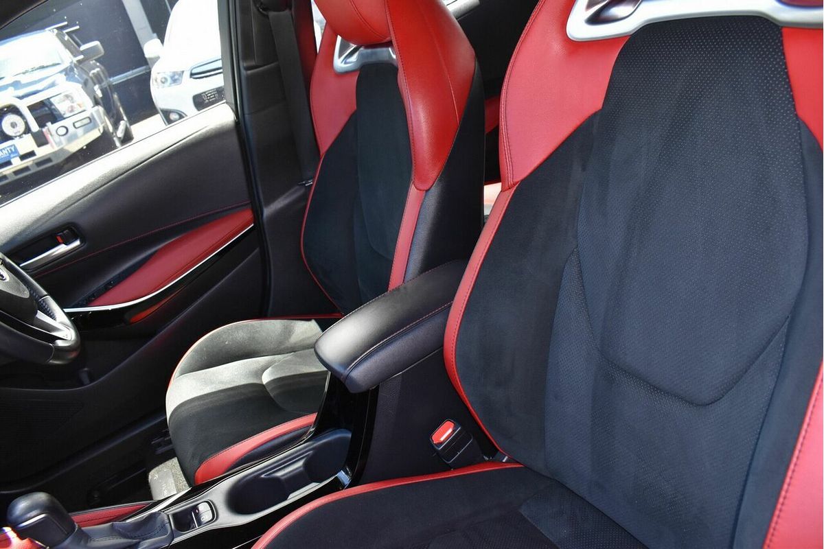 2022 Toyota Corolla ZR Hybrid ZWE219R