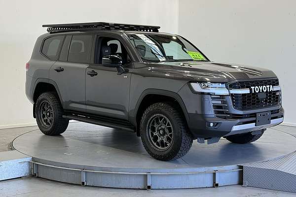 2023 Toyota Landcruiser GR Sport FJA300R