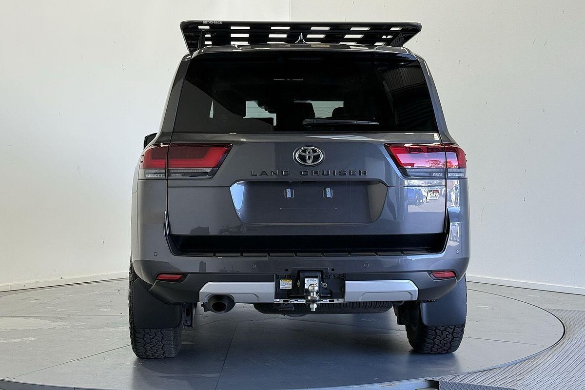 2023 Toyota Landcruiser GR Sport FJA300R